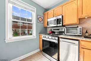 283 A Elmwood Ave, Maplewood, NJ 07040 - Photo 5