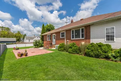 540 E Main St, Bridgewater, NJ 08807 - Photo 29