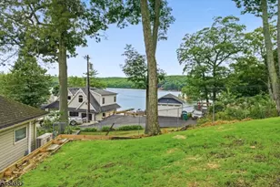 14 Alpine Dr, Jefferson Township, NJ 07849 - Photo 31
