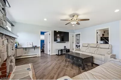 14 Alpine Dr, Jefferson Township, NJ 07849 - Photo 5