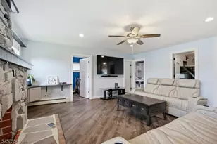 14 Alpine Dr, Jefferson Township, NJ 07849 - Photo 5