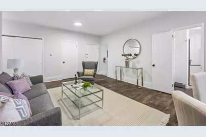 44 Gates Ave Apt #2, Montclair, NJ 07042 - Photo 5