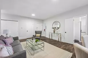44 Gates Ave Apt, Montclair, NJ 07042 - Photo 5