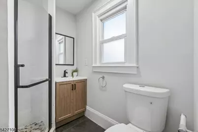 44 Gates Ave Apt #2, Montclair, NJ 07042 - Photo 19
