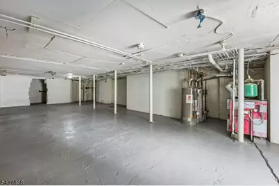44 Gates Ave Apt #2, Montclair, NJ 07042 - Photo 23