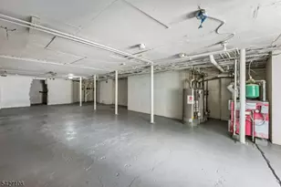 44 Gates Ave Apt, Montclair, NJ 07042 - Photo 23