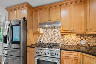 260 Saint Cloud Ave, West Orange Township, NJ 07052 - Photo 9