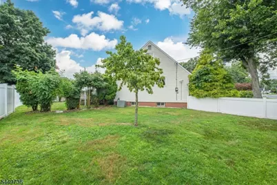 24 Filippone Way, Woodland Park, NJ 07424 - Photo 23