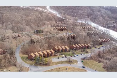 1 Deer Valley Ln Unit 2, Vernon, NJ 07462 - Photo 21