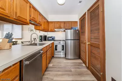 1 Deer Valley Ln Unit 2, Vernon, NJ 07462 - Photo 9