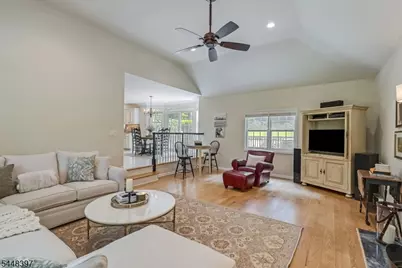 14 Fieldstone Trl, Byram Township, NJ 07871 - Photo 17