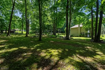 14 Fieldstone Trl, Byram Township, NJ 07871 - Photo 39