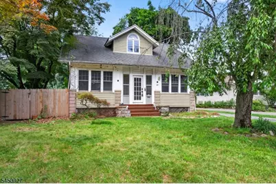 322 Romain Ave, Pompton Lakes, NJ 07442 - Photo 1