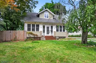 322 Romain Ave, Pompton Lakes, NJ 07442 - Photo 1