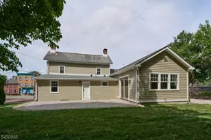 30 N Franklin St, Lambertville, NJ 08530 - Photo 33