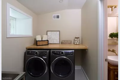 30 N Franklin St, Lambertville, NJ 08530 - Photo 13