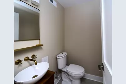 30 N Franklin St, Lambertville, NJ 08530 - Photo 17
