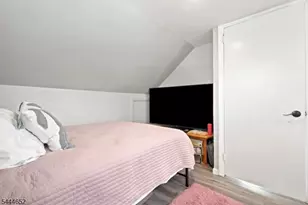 28 Brookhill Ter, Clifton, NJ 07013 - Photo 31