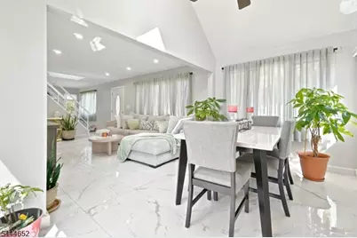 28 Brookhill Ter, Clifton, NJ 07013 - Photo 11
