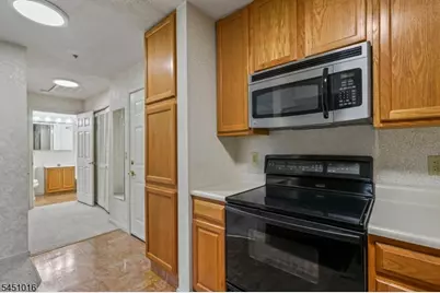 89 Park Edge #3F, Berkeley Heights Township, NJ 07922 - Photo 5