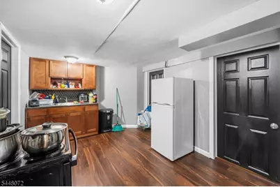 304 Ridgewood Ave, Newark, NJ 07112 - Photo 29