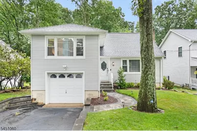 38 Seneca Ave, Rockaway Township, NJ 07866 - Photo 23