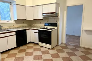 242 Brook Ave, Passaic, NJ 07055 - Photo 5