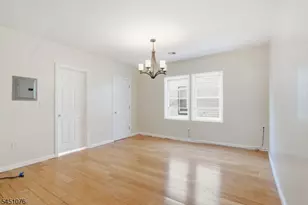 26 Seymour Ave, Newark, NJ 07108 - Photo 3