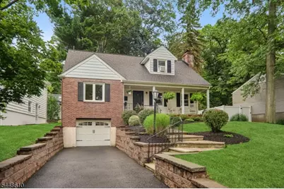 8 Sheridan Ave, West Orange Township, NJ 07052 - Photo 3
