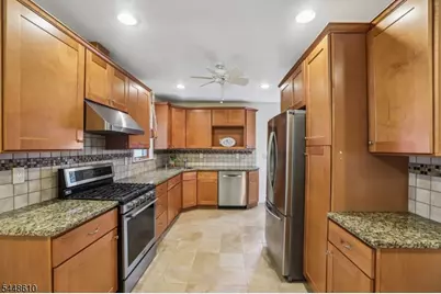 8 Sheridan Ave, West Orange Township, NJ 07052 - Photo 17