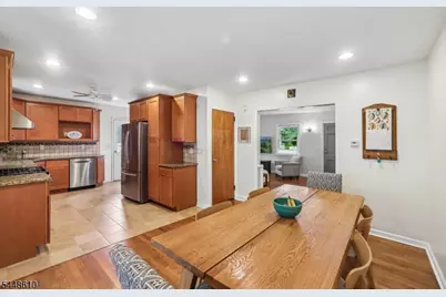 8 Sheridan Ave, West Orange Township, NJ 07052 - Photo 15