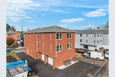 24 Garibaldi Ave #1, Newark, NJ 07114 - Photo 3