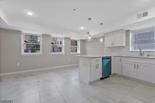 24 Garibaldi Ave, Newark, NJ 07114 - Photo 5