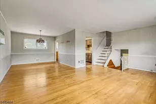 125 Clover Hill Dr, Mount Olive, NJ 07836 - Photo 5