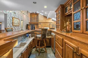 8 Cracco Ln, Wayne, NJ 07470 - Photo 23