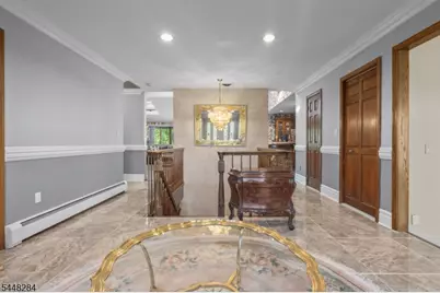 8 Cracco Ln, Wayne, NJ 07470 - Photo 9