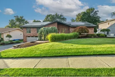 8 Cracco Ln, Wayne, NJ 07470 - Photo 1