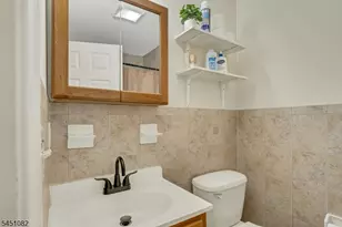 61 Sherman Ave, Newark, NJ 07114 - Photo 27