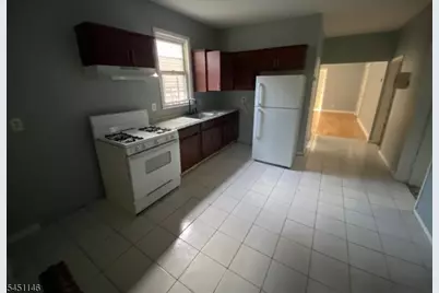 818 South 18th St #2, Newark, NJ 07108 - Photo 3