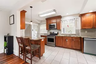 9 S Middaugh St, Somerville, NJ 08876 - Photo 7