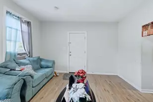 32 Jefferson St, Paterson, NJ 07522 - Photo 9