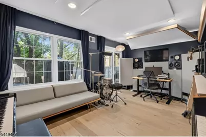 100 Glen Ridge Ave #12, Glen Ridge Boro Twp., NJ 07028 - Photo 15
