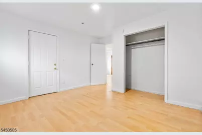 352 Totowa Ave, Paterson, NJ 07502 - Photo 13