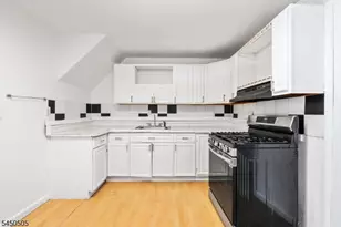 352 Totowa Ave, Paterson, NJ 07502 - Photo 9