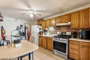 352 Totowa Ave, Paterson, NJ 07502 - Photo 17