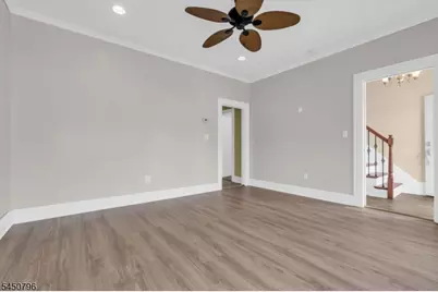 55 Maple Ave, Wallington, NJ 07057 - Photo 5