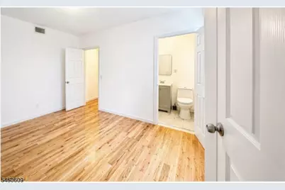 110 Goodwin Ave #2, Newark, NJ 07112 - Photo 3