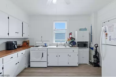 42 Lawrence St, Bloomfield, NJ 07003 - Photo 31