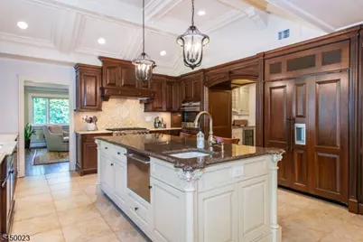 11 Ford Ln, Roseland, NJ 07068 - Photo 15