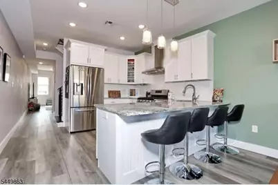 93 Prospect St, Garfield, NJ 07026 - Photo 15
